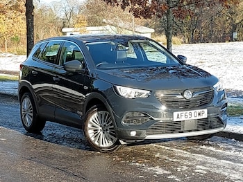 Vauxhall - Grandland X
