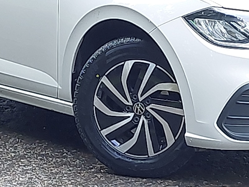 Used Volkswagen Polo 2024 for sale - 78006078: Photo 9