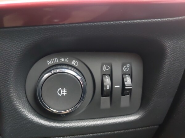 Used Vauxhall Mokka 2025 for sale - 76121182: Photo 18