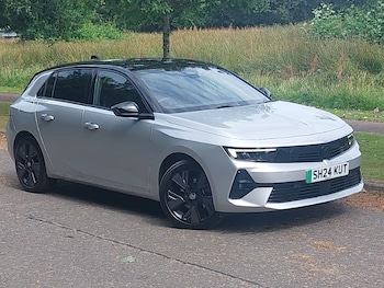 2024 - 115kW GS 54kWh 5dr Auto