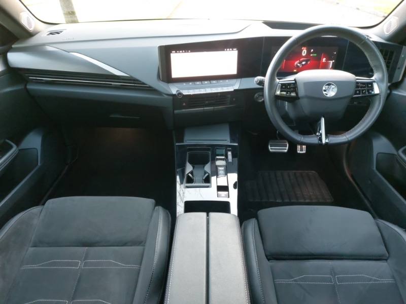 Used Vauxhall Astra 2024 for sale - 77004750: Photo 2