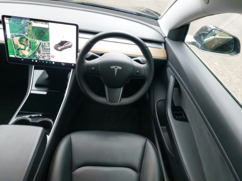 Used Tesla Model 3 2020 for sale - 77969211: Photo 7