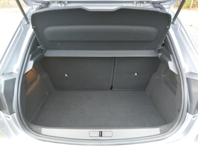 Used Peugeot 208 2023 for sale - 76928497: Photo 8