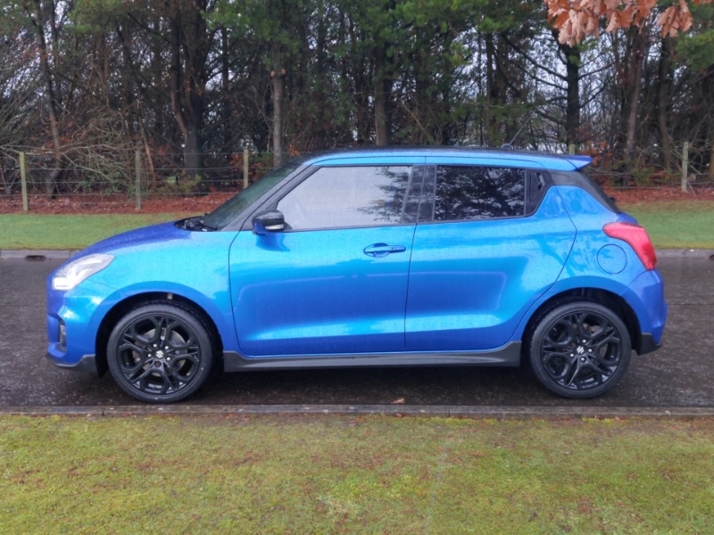 Used Suzuki Swift 2018 for sale - 77530901: Photo 4