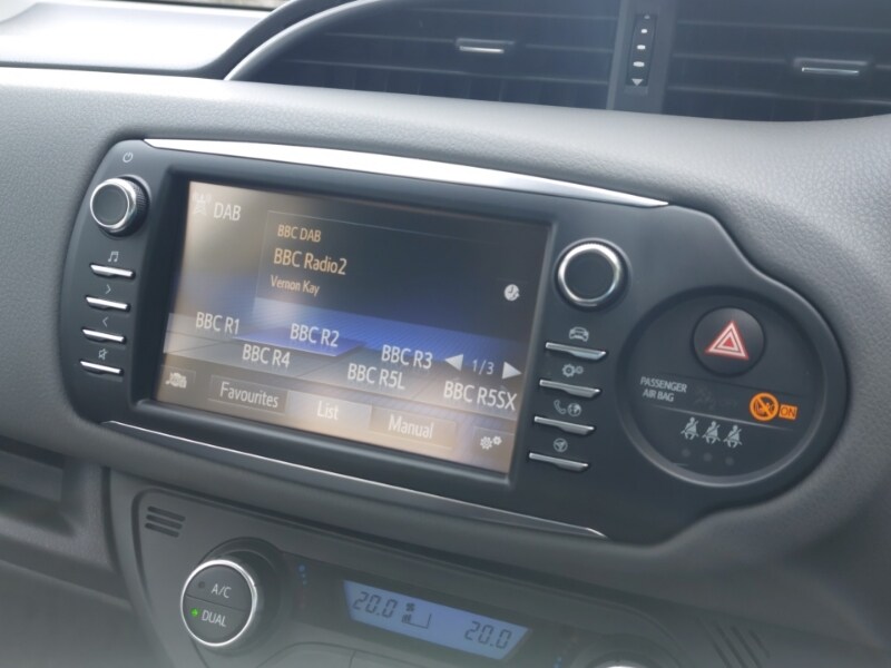 Used Toyota Yaris 2018 for sale - 77907984: Photo 12