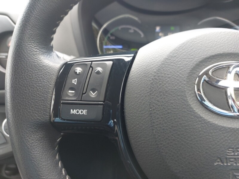 Used Toyota Yaris 2018 for sale - 77907984: Photo 15