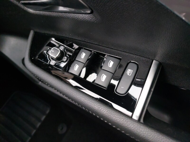 Used Vauxhall Astra 2025 for sale - 77907940: Photo 17