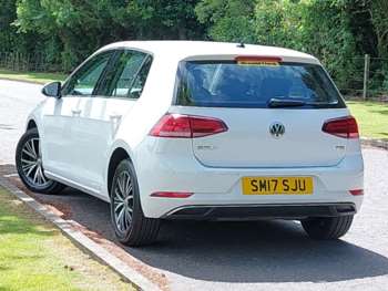 Used Volkswagen Golf 2017 for sale - 75267369: Photo