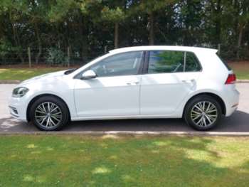 Used Volkswagen Golf 2017 for sale - 75267369: Photo