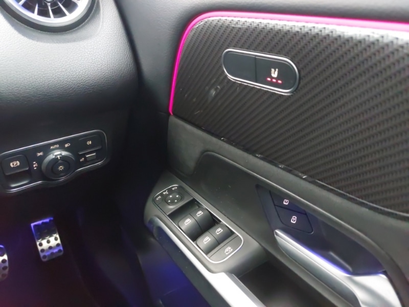 Used Mercedes-Benz GLB 2022 for sale - 77682439: Photo 17