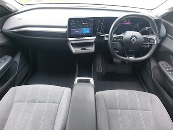 Used Renault Megane E Tech 2023 for sale - 79627296: Photo