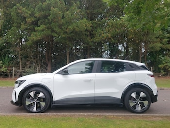 Used Renault Megane E Tech 2023 for sale - 79627296: Photo