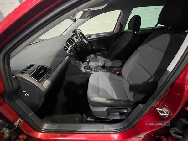 Used Volkswagen Golf 2014 for sale - 77280280: Photo 6