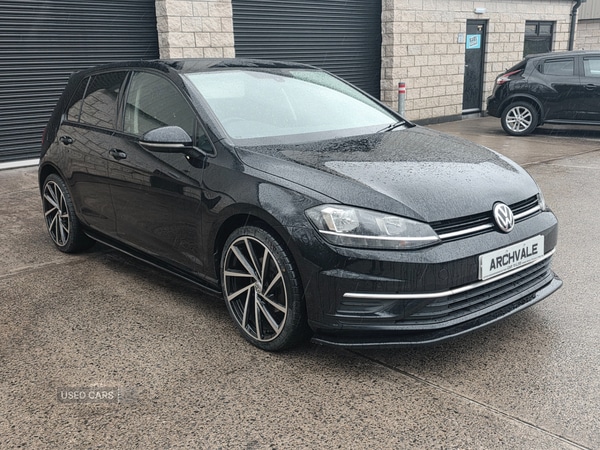 Used Volkswagen Golf 2018 for sale - 77315661: Photo 1