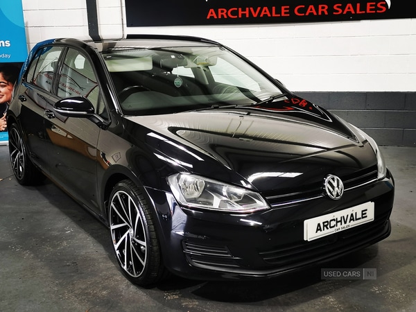 Used Volkswagen Golf 2013 for sale - 76271327: Photo 1