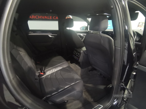 Used Volkswagen Touareg 2018 for sale - 76271328: Photo 12