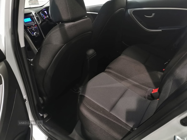 Used Hyundai i30 2013 for sale - 76110000: Photo 8