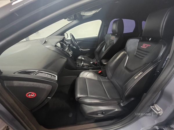 Used Ford Focus 2015 for sale - 78020989: Photo 9