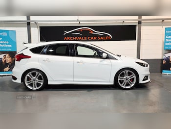 Used Ford Focus 2017 for sale - 79304520: Photo