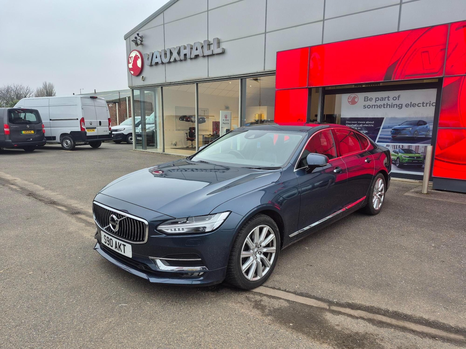 Used Volvo S90 2017 for sale - 77439966: Photo 3