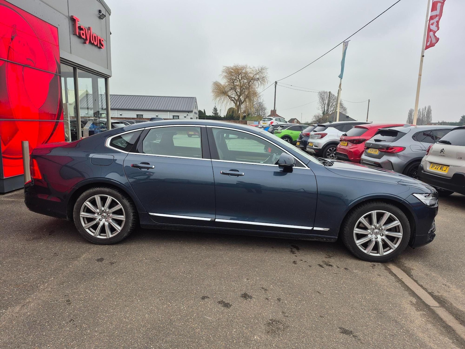 Used Volvo S90 2017 for sale - 77439966: Photo 8
