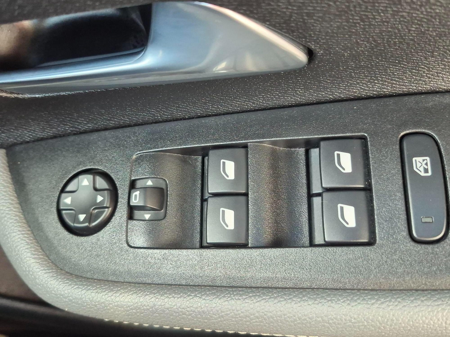 Used Vauxhall Mokka 2024 for sale - 78007557: Photo 23