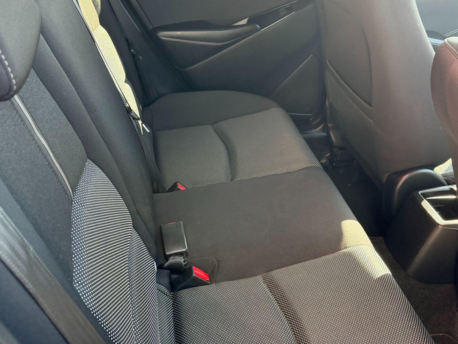 Used Mazda Mazda2 2019 for sale - 78072833: Photo 9