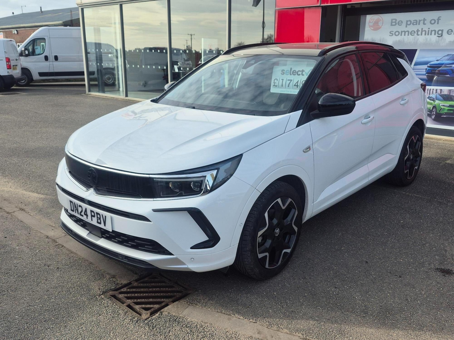 Used Vauxhall Grandland 2024 for sale - 77970770: Photo 3