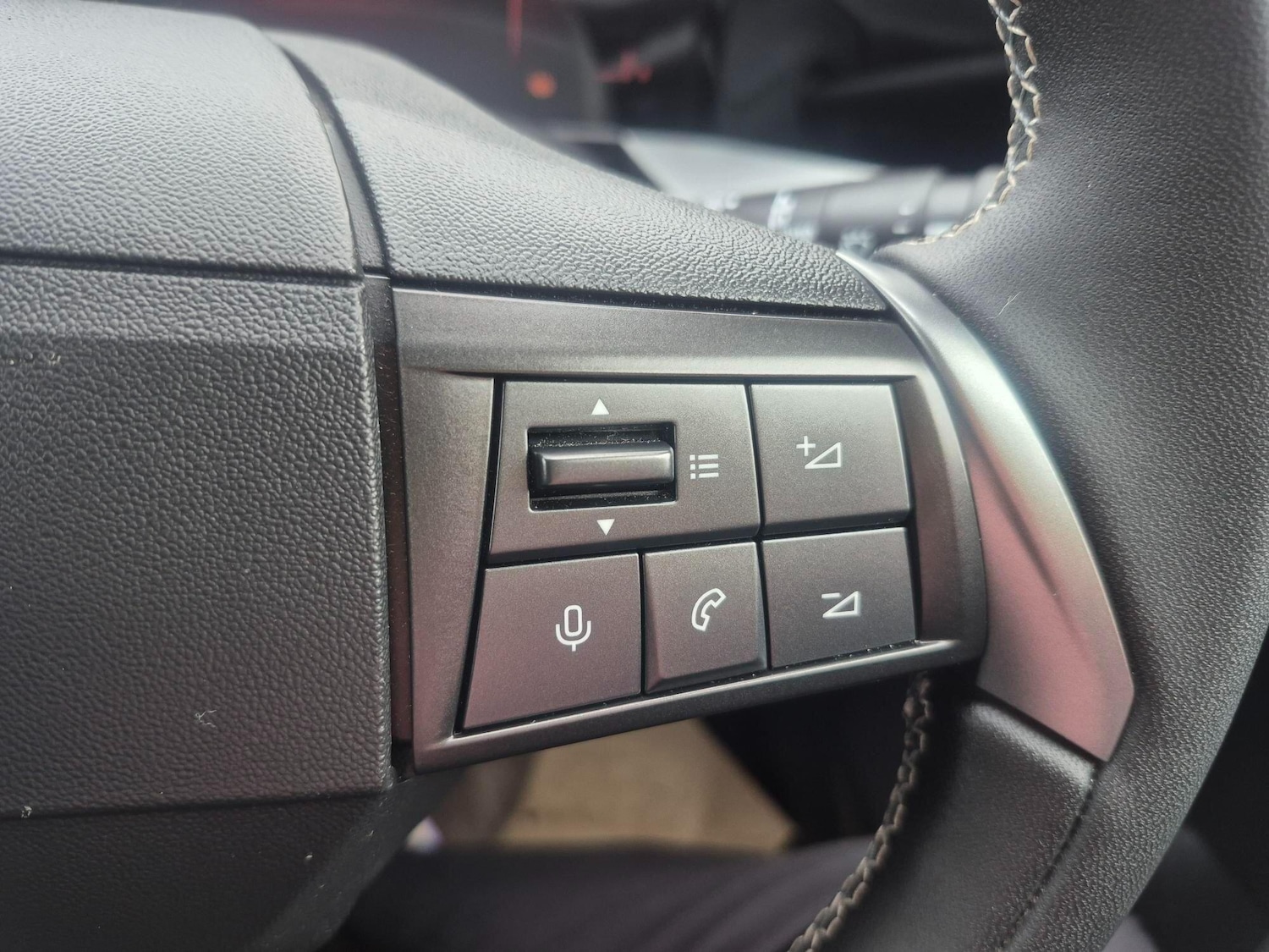 Used Vauxhall Mokka 2024 for sale - 77549902: Photo 11