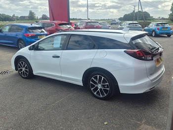 Used Honda Civic 2017 for sale - 78772706: Photo
