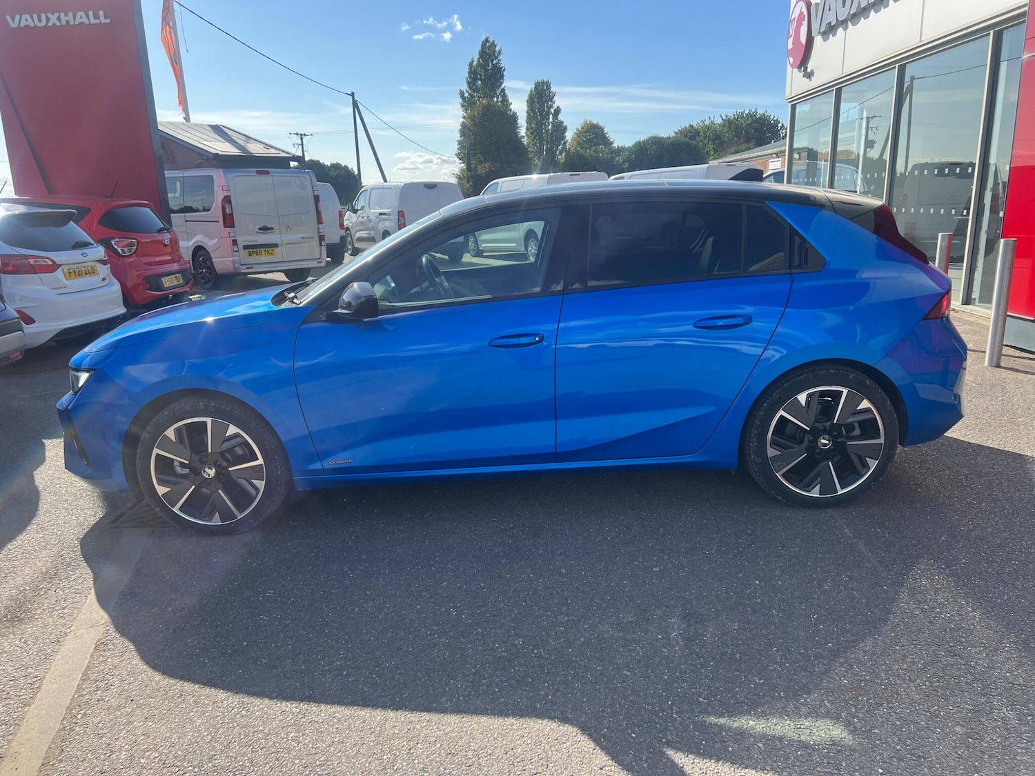 Used Vauxhall Astra 2023 for sale - 77413246: Photo 8