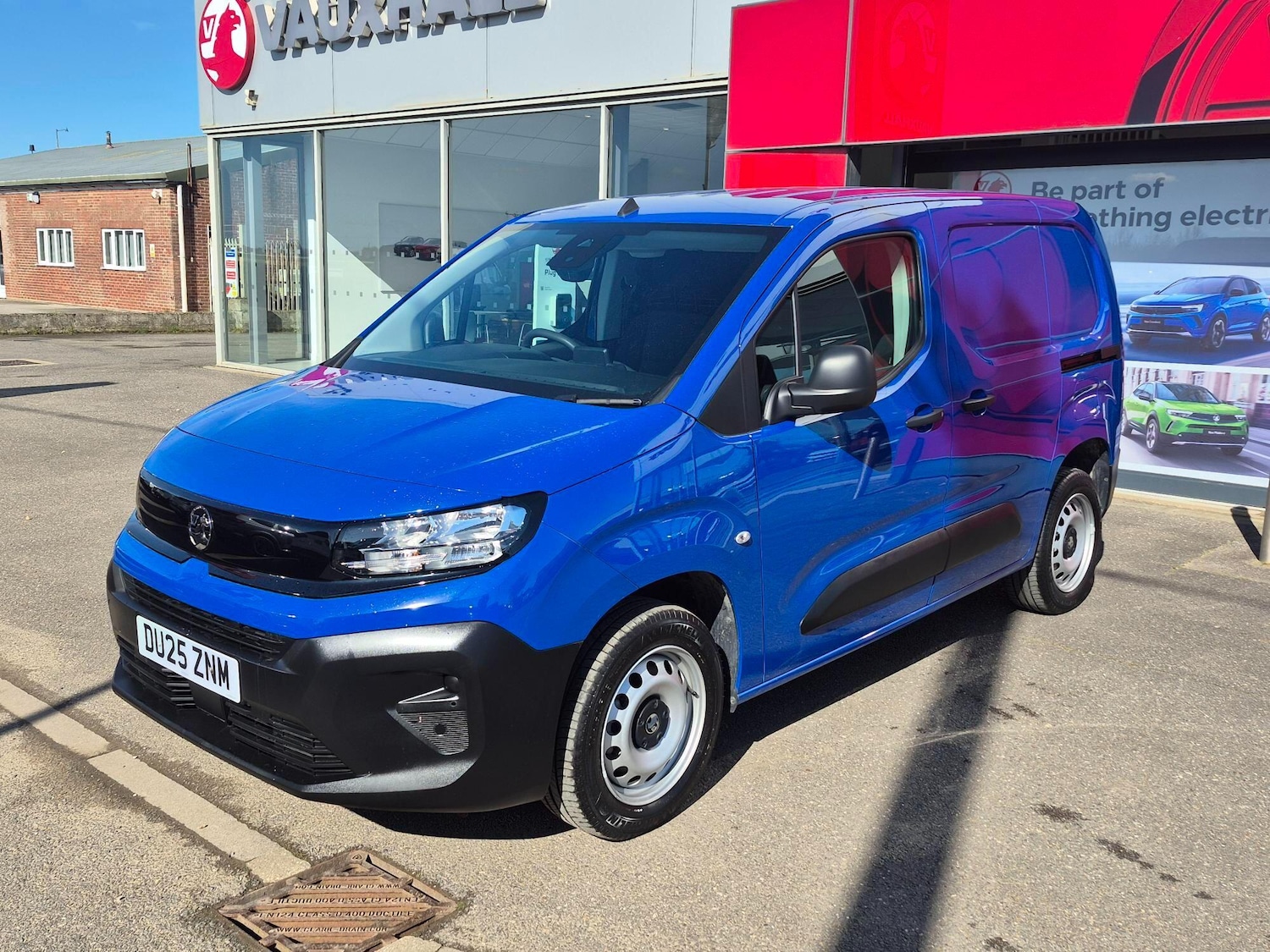 Used Vauxhall Combo 2025 for sale - 78072301: Photo 3