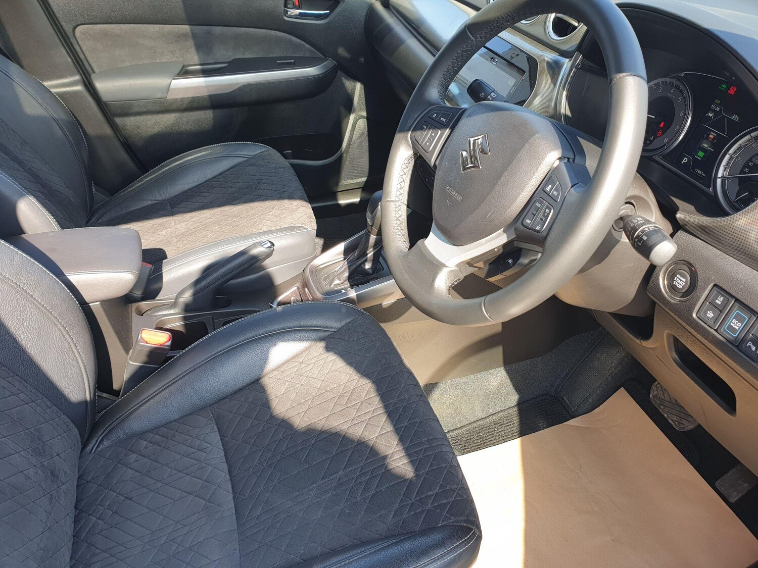 Used Suzuki Vitara 2022 for sale - 77413222: Photo 23