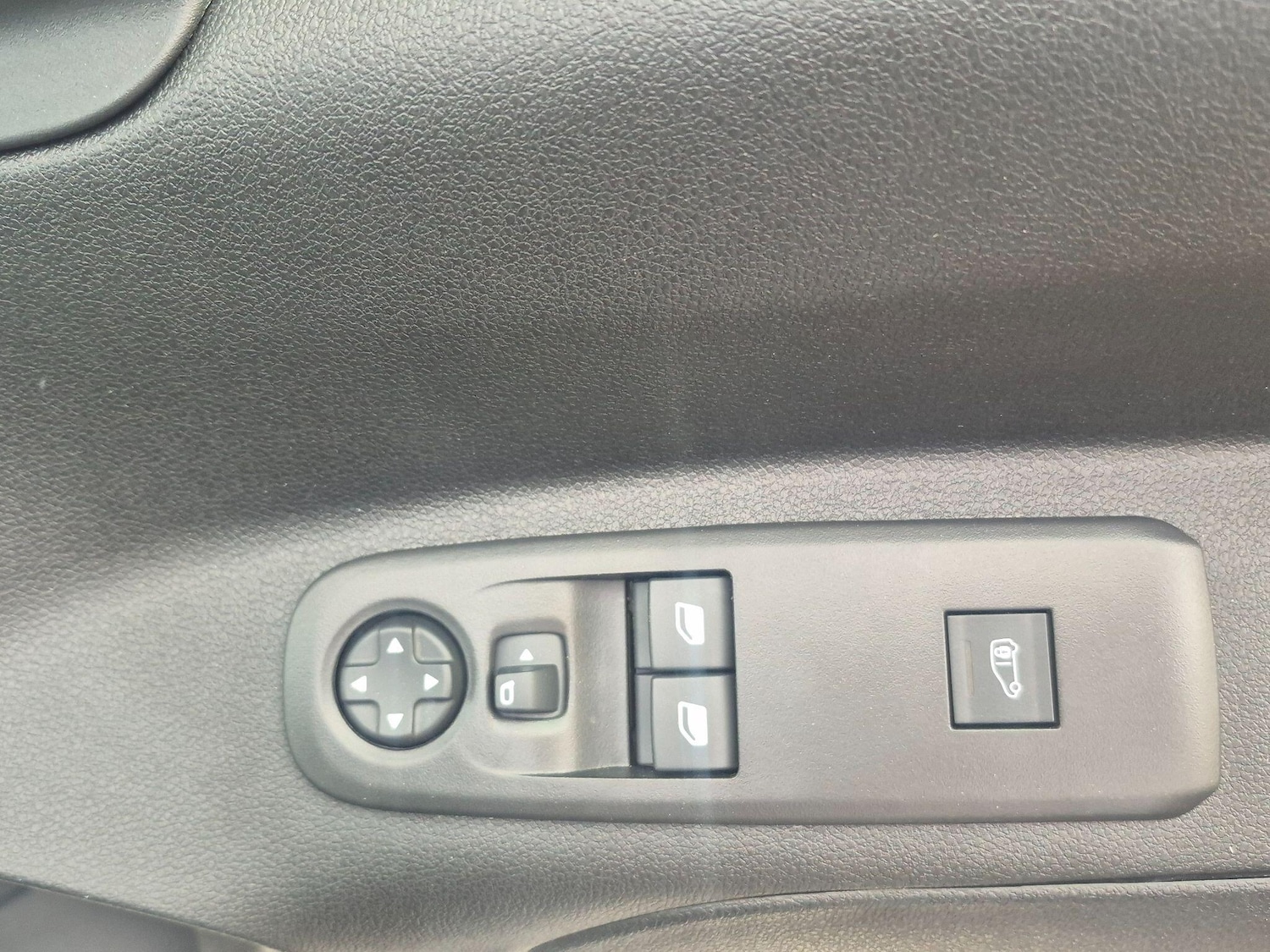 Used Vauxhall Combo for sale - 78214140: Photo 18