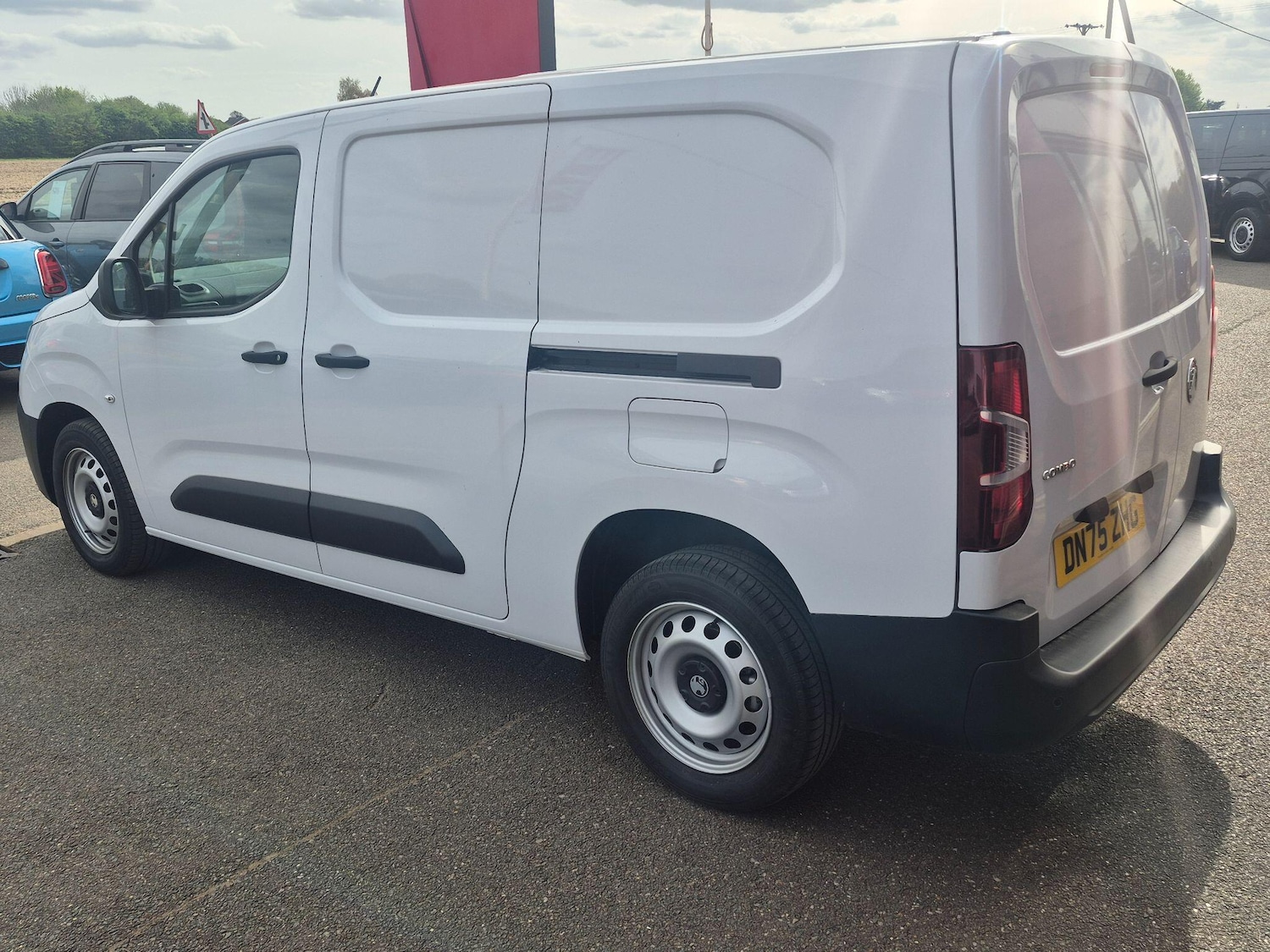 Used Vauxhall Combo for sale - 78214140: Photo 7