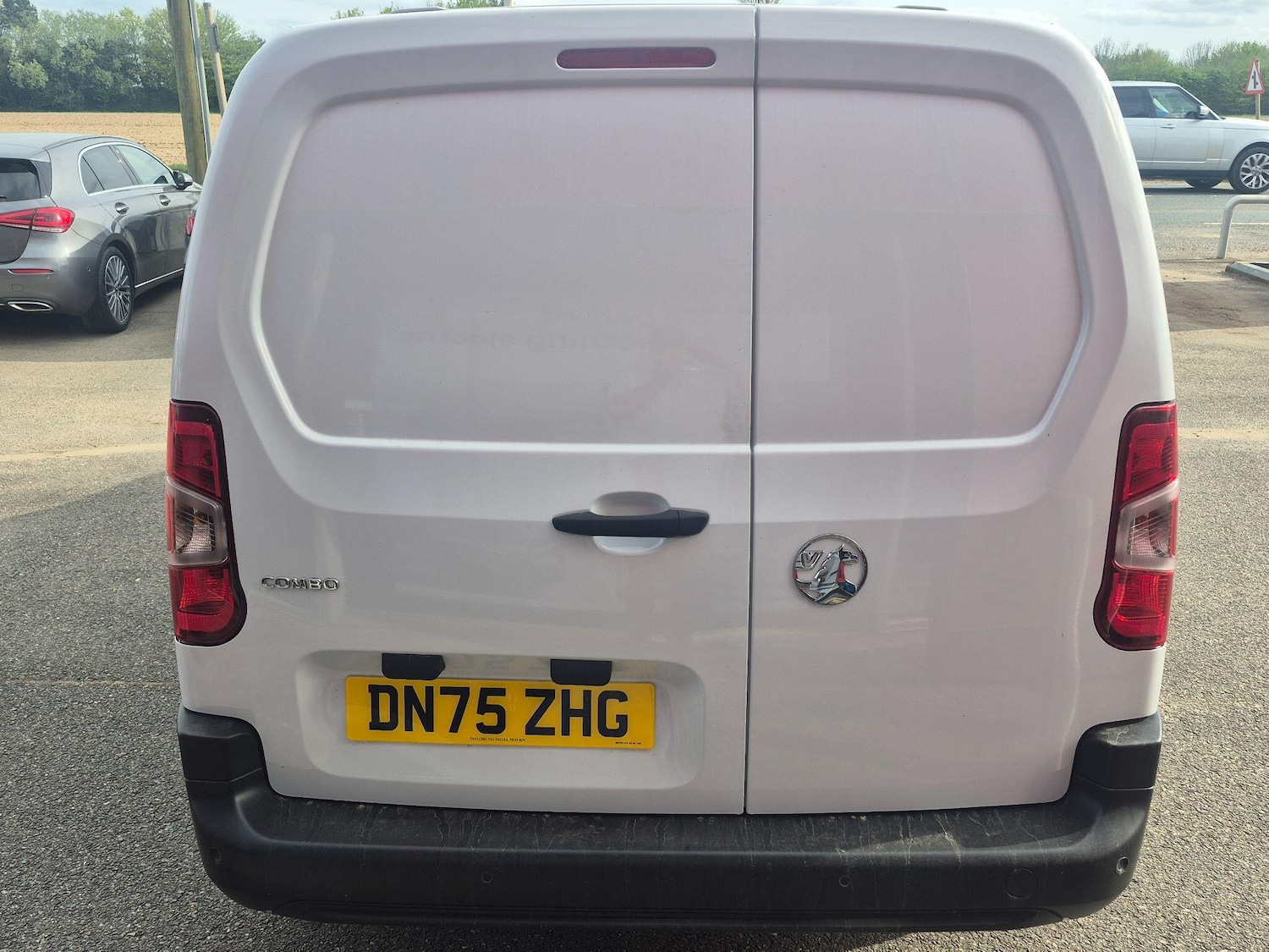 Used Vauxhall Combo for sale - 78214140: Photo 8