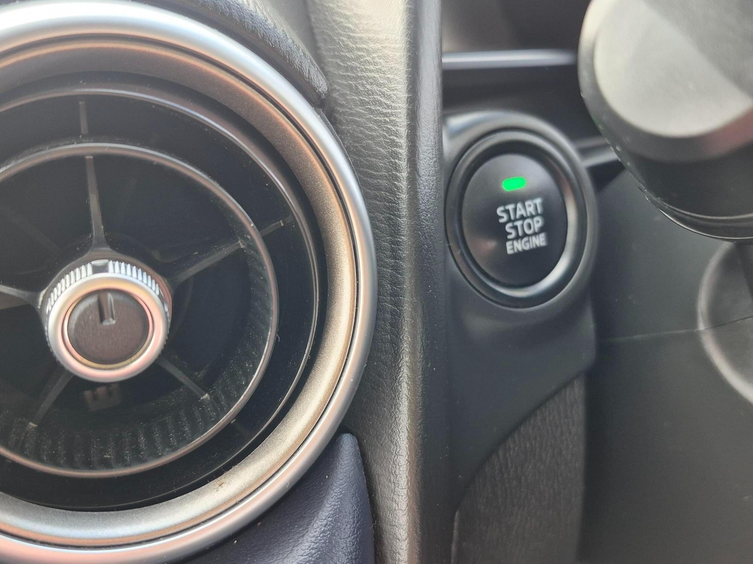 Used Mazda Mazda2 2021 for sale - 77940080: Photo 22