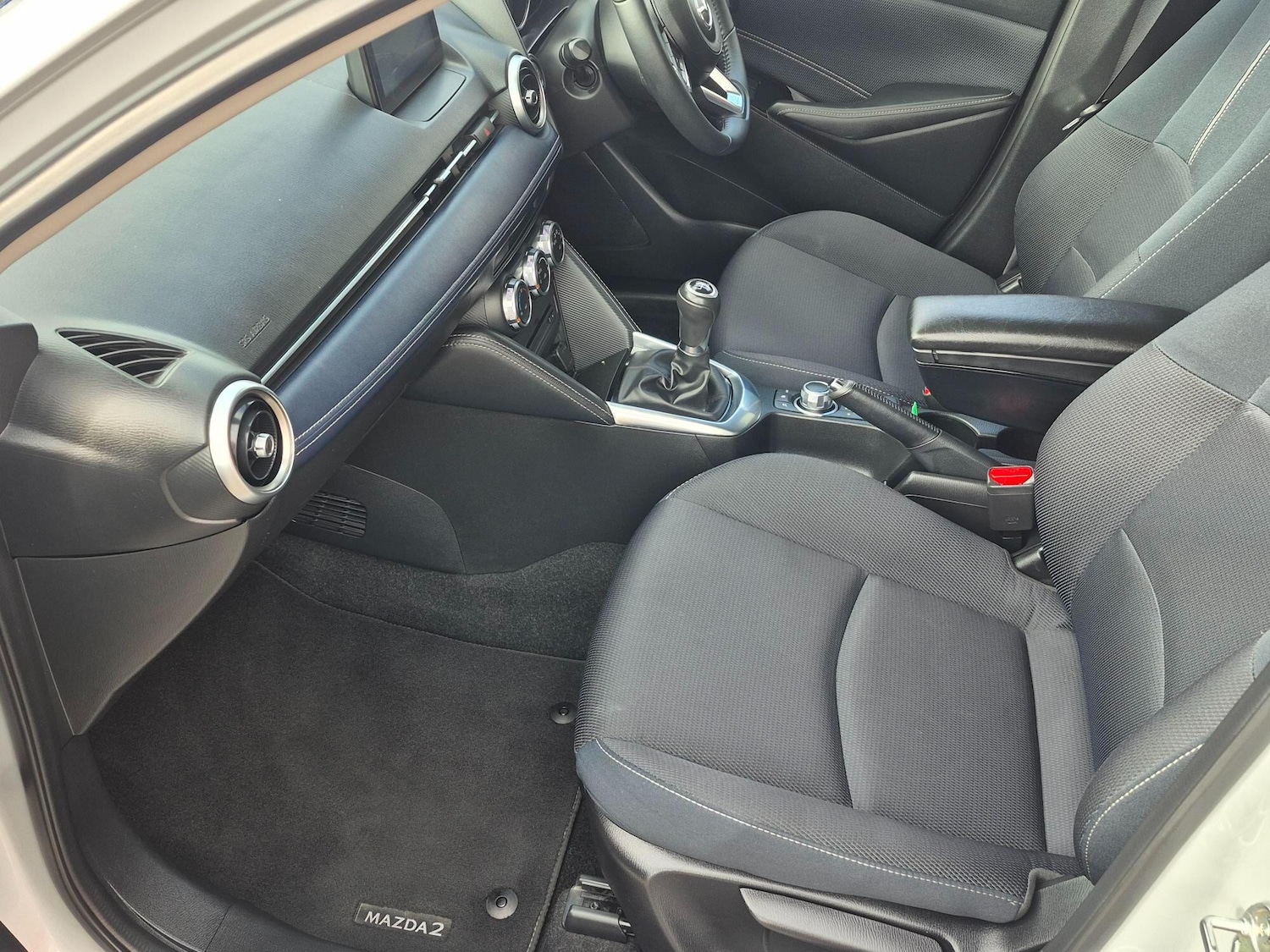 Used Mazda Mazda2 2021 for sale - 77940080: Photo 36