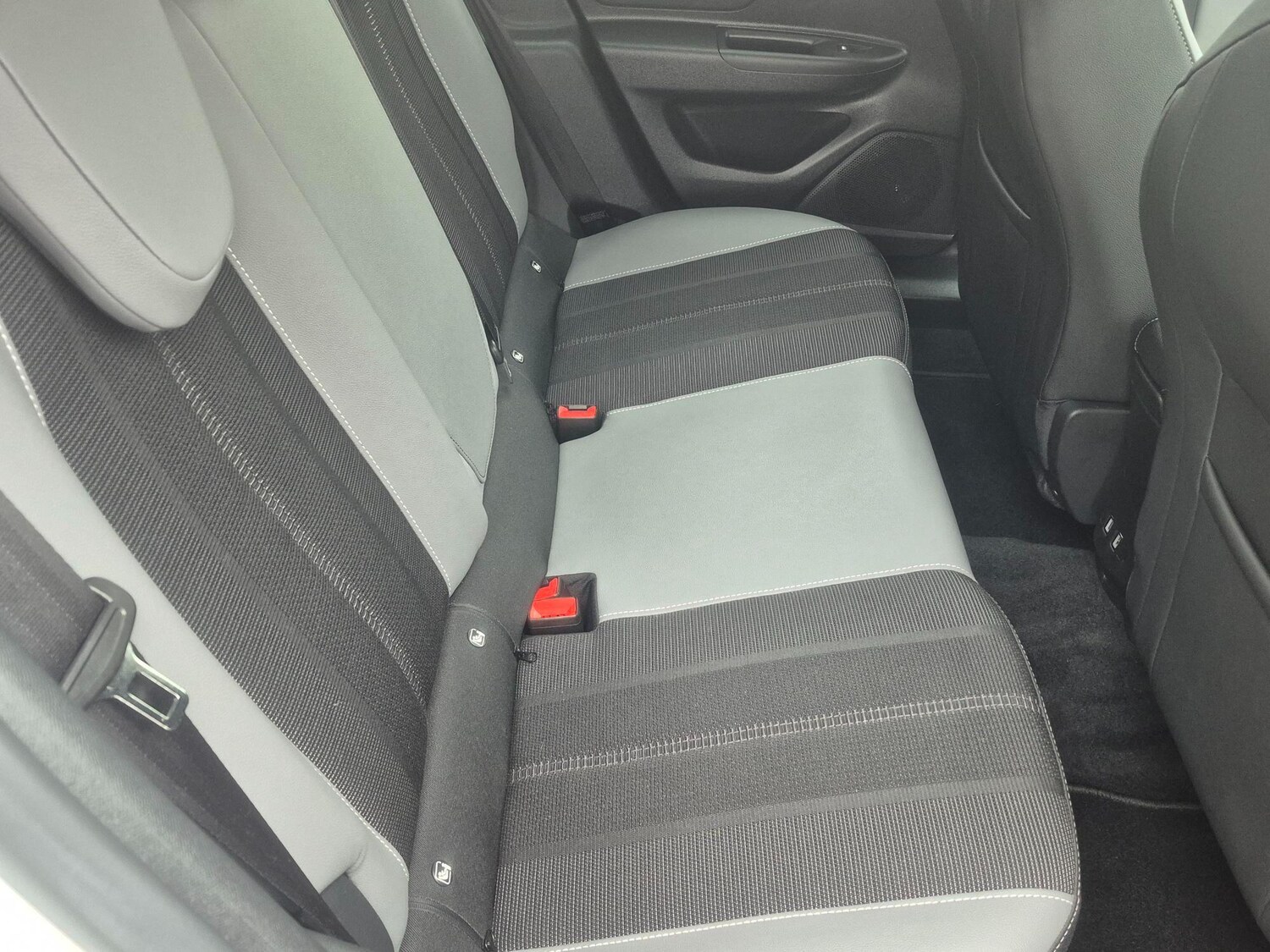 Used Vauxhall Mokka Electric for sale - 77852973: Photo 15