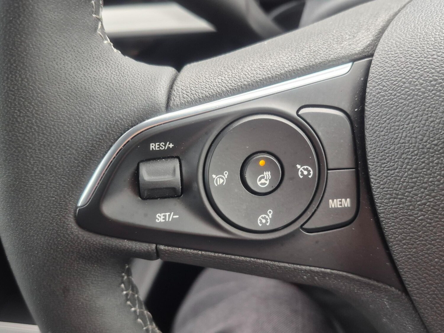 Used Vauxhall Mokka Electric for sale - 77852973: Photo 18