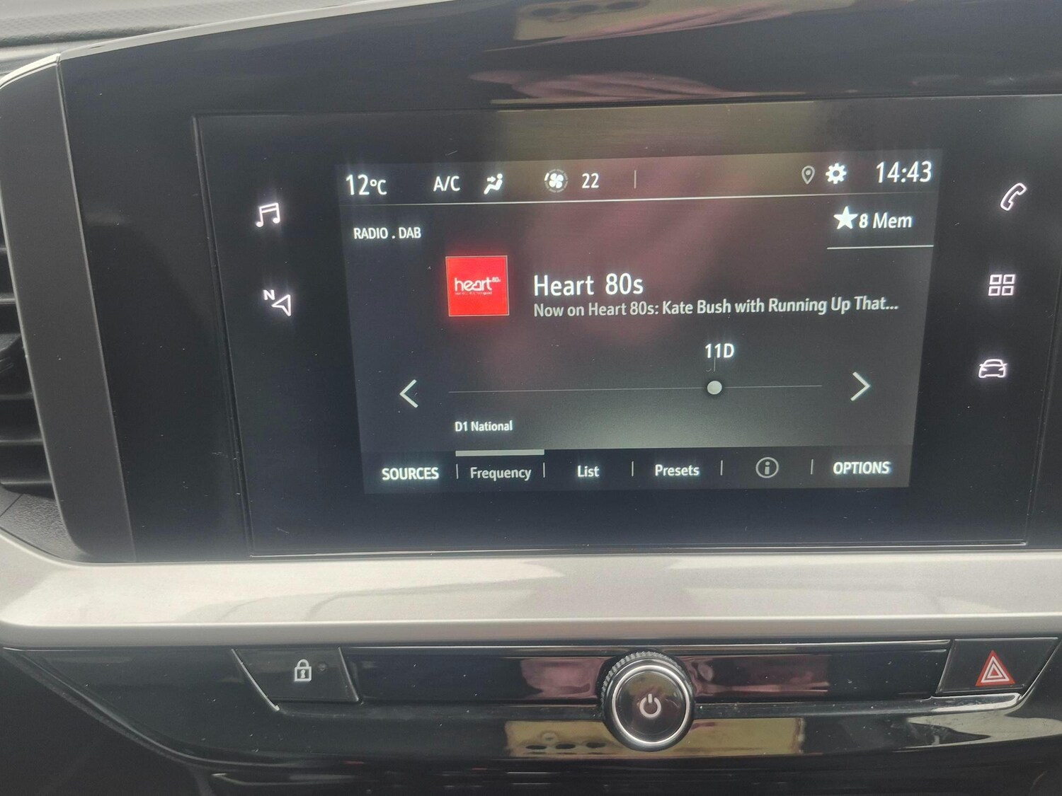 Used Vauxhall Mokka Electric for sale - 77852973: Photo 24