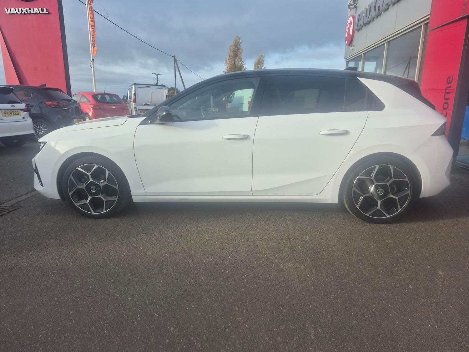 Used Vauxhall Astra 2024 for sale - 77413233: Photo 6