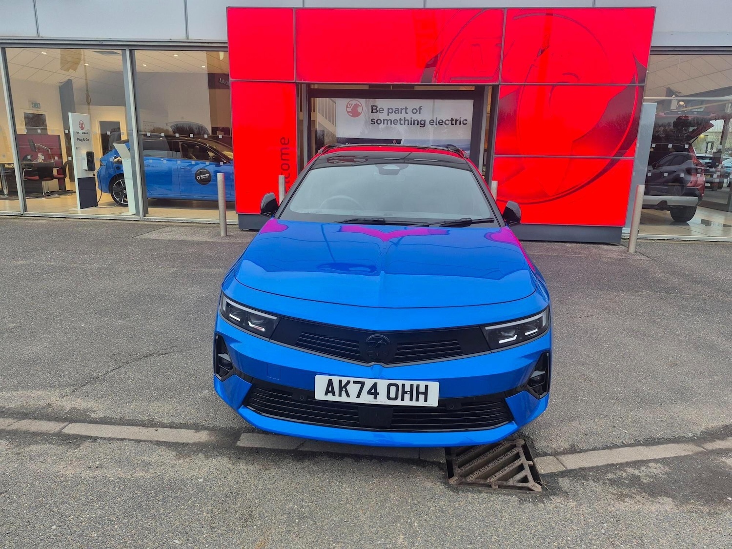 Used Vauxhall Astra 2024 for sale - 77537125: Photo 2