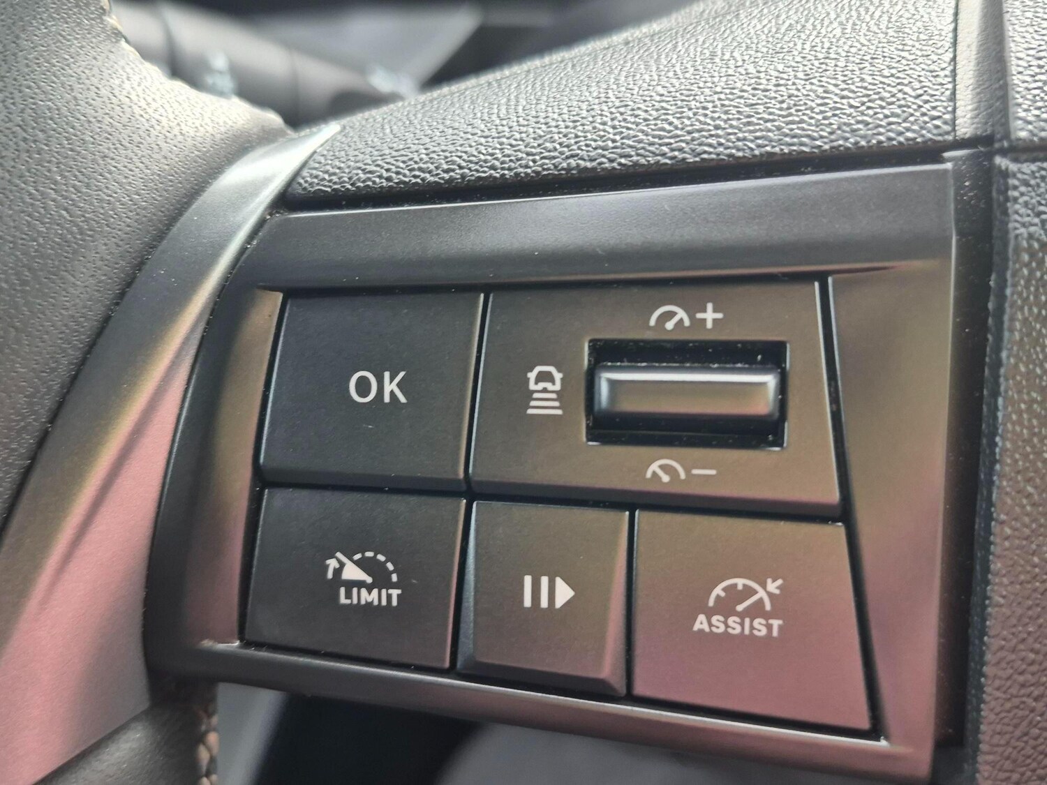 Used Vauxhall Mokka 2025 for sale - 77632940: Photo 40