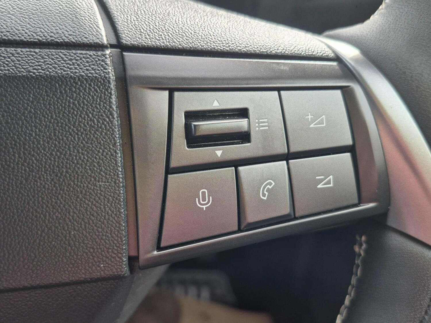 Used Vauxhall Mokka 2025 for sale - 77632940: Photo 41