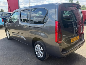 Used Vauxhall Combo Life 2022 for sale - 79453324: Photo