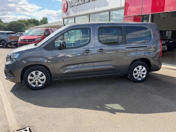 Used Vauxhall Combo Life 2022 for sale - 79453324: Photo