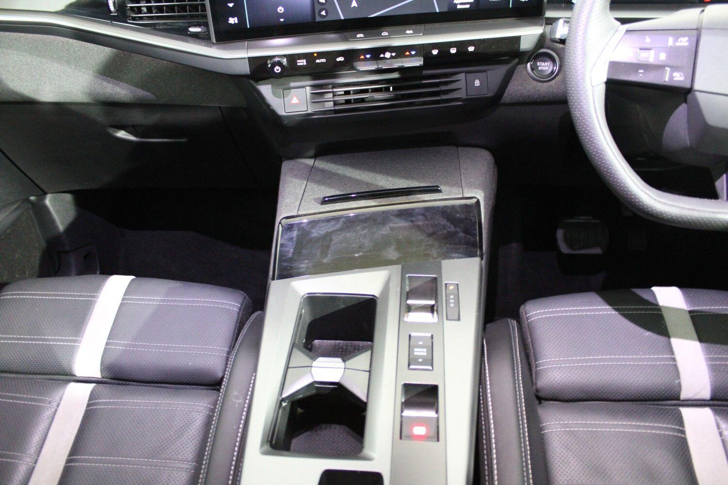 Used Vauxhall Grandland 2024 for sale - 77633789: Photo 10