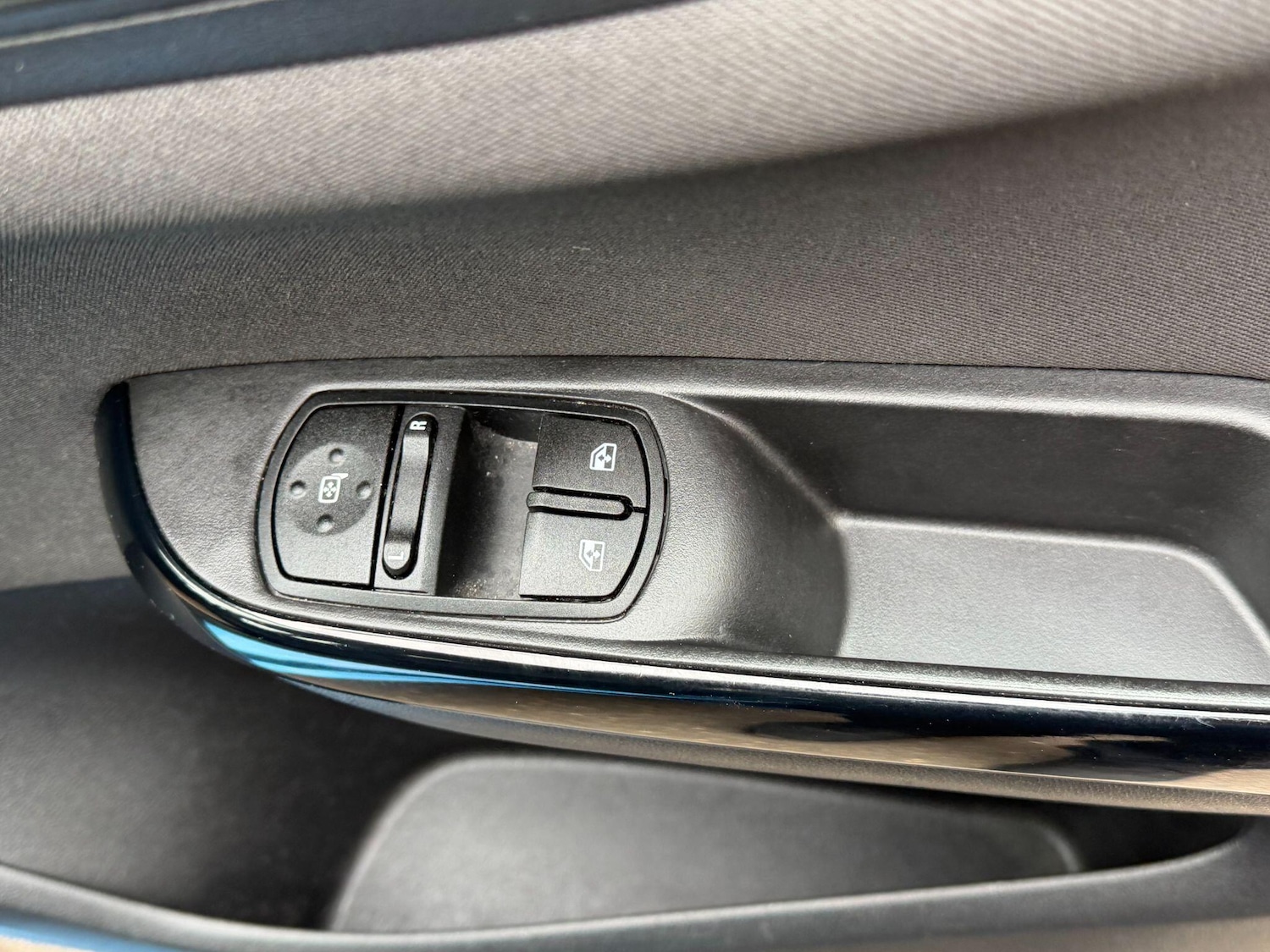 Used Vauxhall Corsa 2018 for sale - 78100866: Photo 14