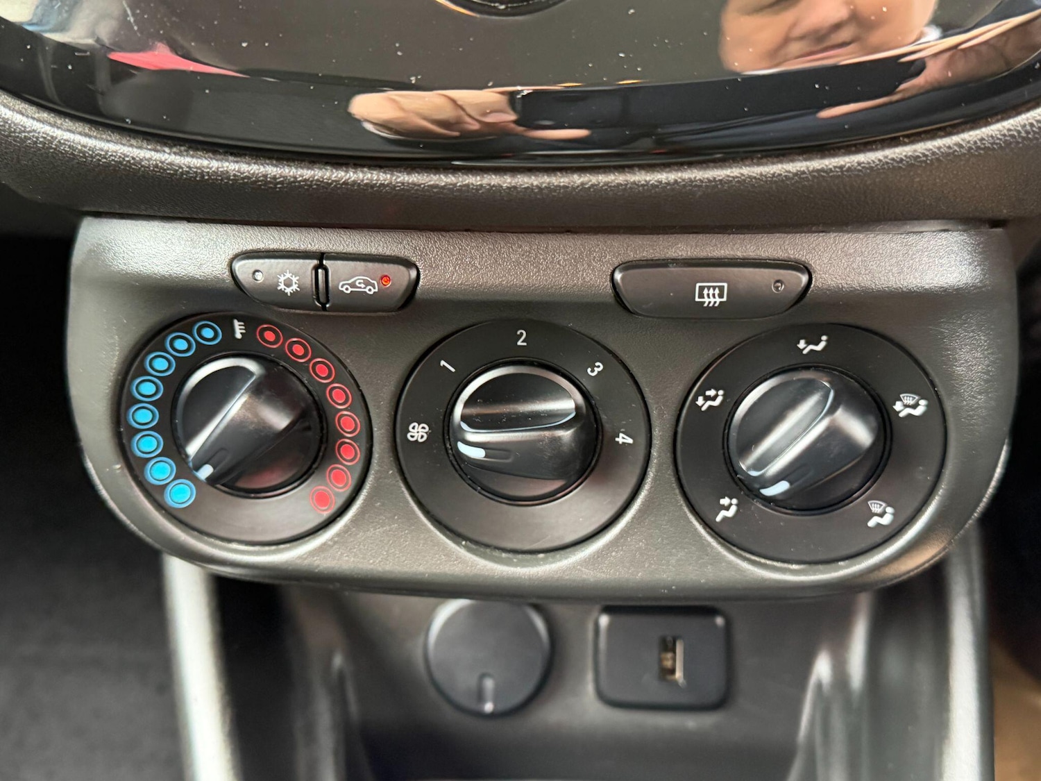 Used Vauxhall Corsa 2018 for sale - 78100866: Photo 16